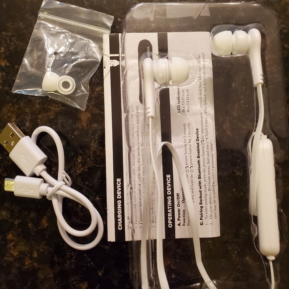 Cobra wireless earbuds - Picture 3 of 3